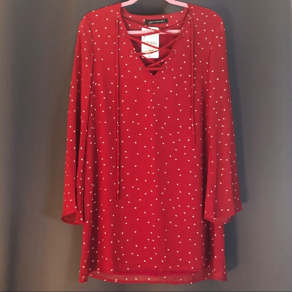 Red Printed Lace Up V Neck Tunic w/ Bell Sleeves - Picture 2 of 8